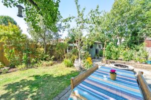 Photo 11- click for photo gallery